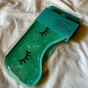 Eye mask